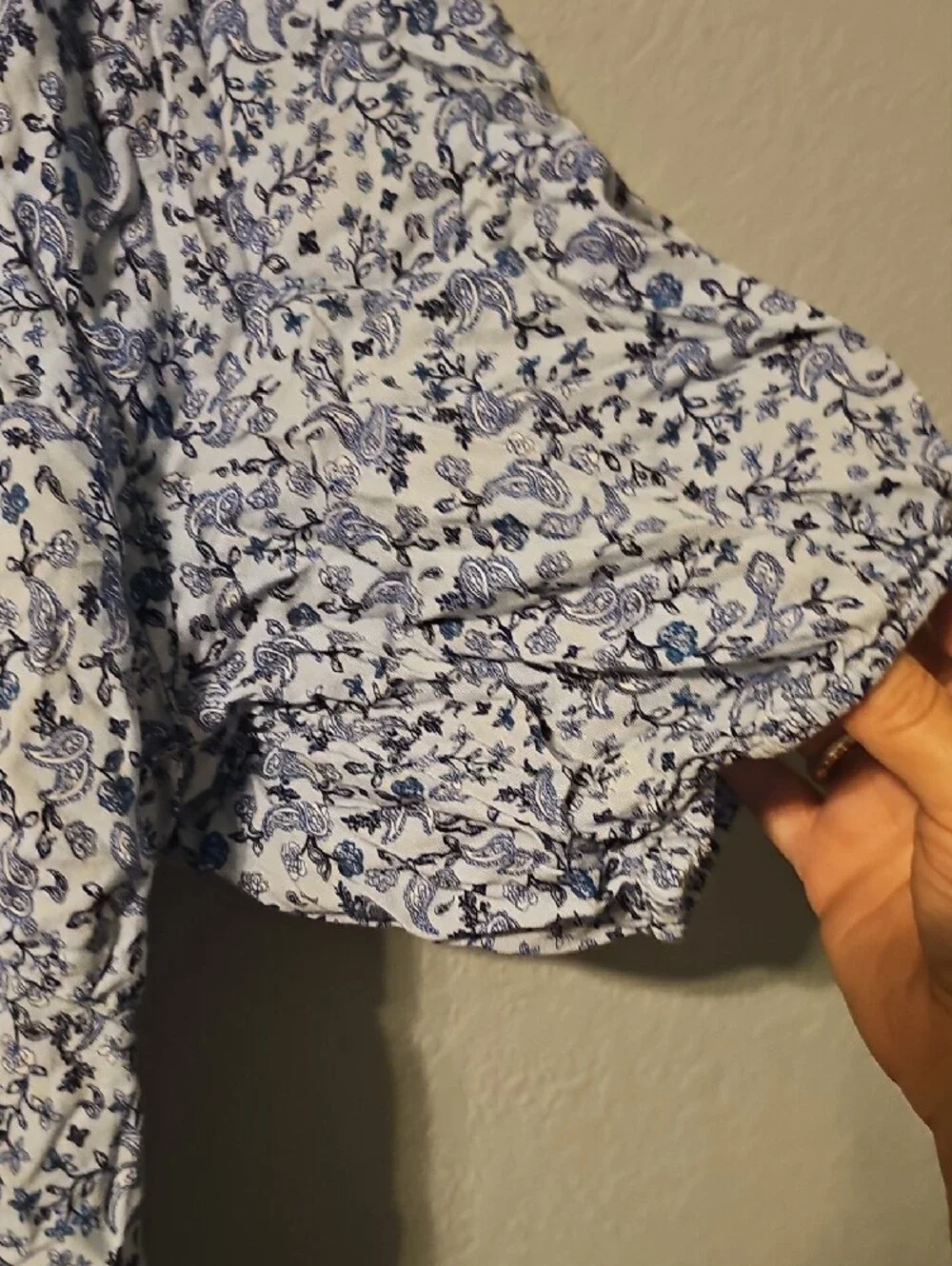 Old Navy White Blouse with Blue Floral Print - Women's